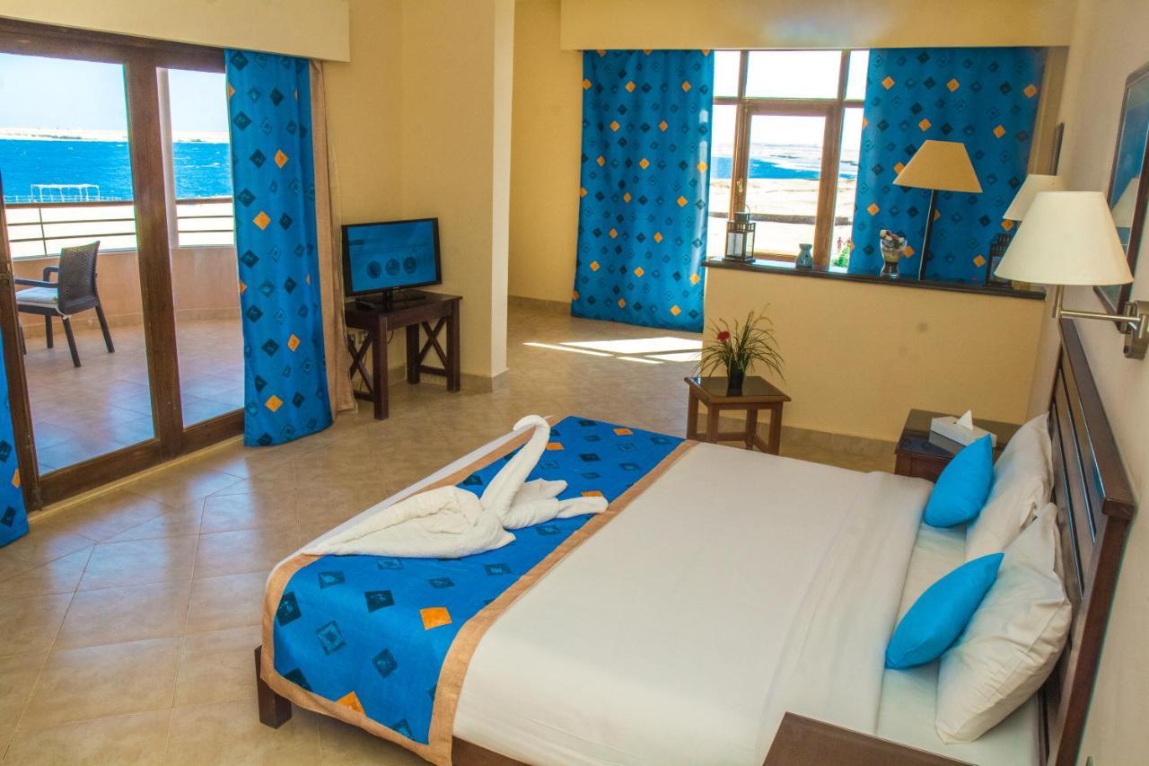 Viva Blue Resort And Diving Sharm El Naga (Adults Only) Hurghada Exterior foto
